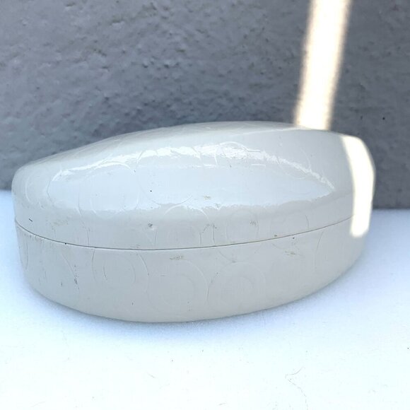 Coach White Leather Signature Logo Clamshell Eyeglass Case With Brown Interior - Picture 2 of 4